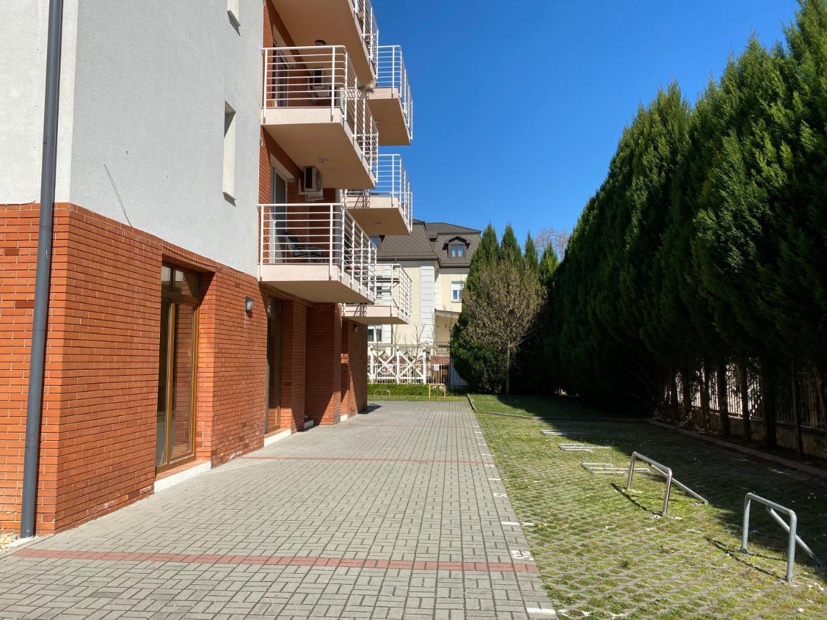 Dorina Wellness Siófok Exterior foto
